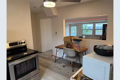618 15th Street N, Saint Petersburg, FL 33705 - Photo 3