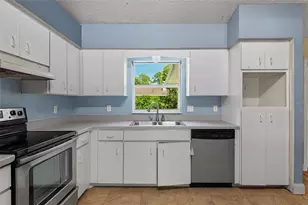 15 Kalanchoe Ct, Palm Coast, FL 32164 - Photo 13