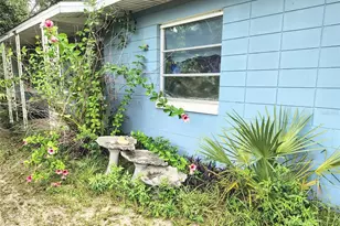 27401 Main Ave, Okahumpka, FL 34762 - Photo 13