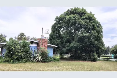27401 Main Avenue, Okahumpka, FL 34762 - Photo 9