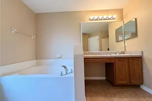 63 Richmond Dr, Palm Coast, FL 32164 - Photo 11