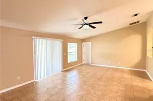 63 Richmond Dr, Palm Coast, FL 32164 - Photo 7