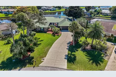 64 Fleming Court, Palm Coast, FL 32137 - Photo 9