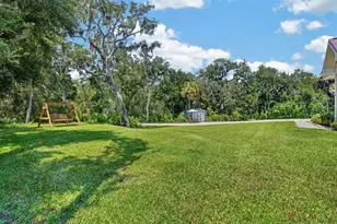 8 Lexington Ct, Flagler Beach, FL 32136 - Photo 11