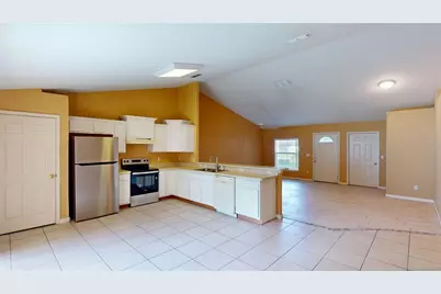 18 Lloleeta Path, Palm Coast, FL 32164 - Photo 9