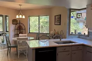 8 Fairways Cir, Palm Coast, FL 32137 - Photo 5