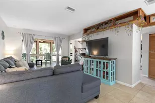 8 Fairways Cir, Palm Coast, FL 32137 - Photo 7