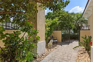 27 Sandpiper Ln, Palm Coast, FL 32137 - Photo 13