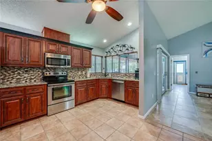38 Weyanoke Ln, Palm Coast, FL 32164 - Photo 11