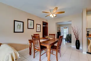 16 Laurel Oaks Cir, Ormond Beach, FL 32174 - Photo 7
