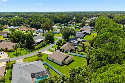 19 Pilgrim Drive, Palm Coast, FL 32164 - Photo 11