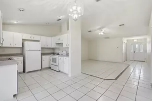 4 Pony Ln, Palm Coast, FL 32164 - Photo 3