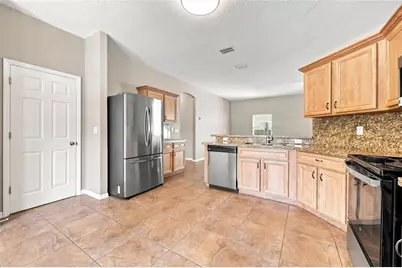 28 Beckner Lane, Palm Coast, FL 32137 - Photo 9
