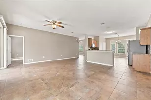 28 Beckner Ln, Palm Coast, FL 32137 - Photo 5