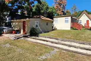 410 W Howry Ave, Deland, FL 32720 - Photo 1