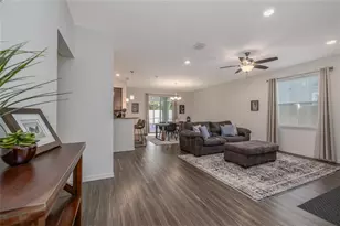 18 Oakleaf Way, Palm Coast, FL 32137 - Photo 5