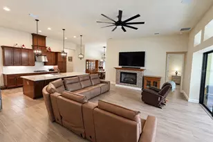 21 Edison Ln, Palm Coast, FL 32164 - Photo 11