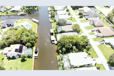 62 Columbia Lane, Palm Coast, FL 32137 - Photo 5