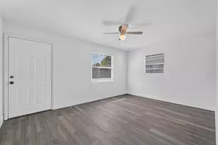 2425 Anastasia Dr, South Daytona, FL 32119 - Photo 5