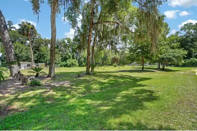 104 Woodcrest Avenue, Satsuma, FL 32189 - Photo 5