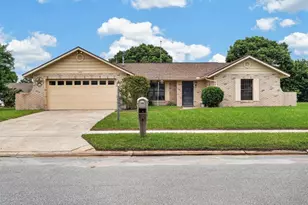 104 Colleen Dr, Daytona Beach, FL 32119 - Photo 1