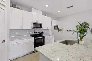 15 Wandering Crk Wy, Palm Coast, FL 32164 - Photo 5