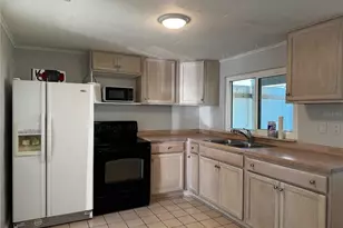 905 S Central Ave, Flagler Beach, FL 32136 - Photo 7