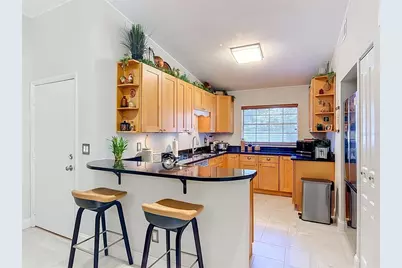 203 S Orchard Street #3C, Ormond Beach, FL 32174 - Photo 5