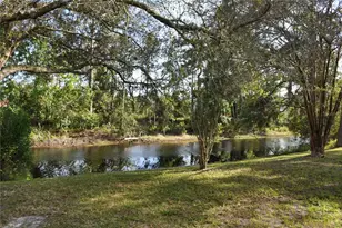 127 Persimmon Dr, Palm Coast, FL 32164 - Photo 9