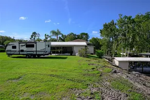 139 Sportsman Rd, Satsuma, FL 32189 - Photo 27