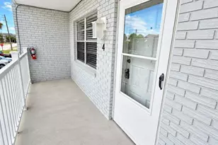 911 S Central Ave, Flagler Beach, FL 32136 - Photo 5