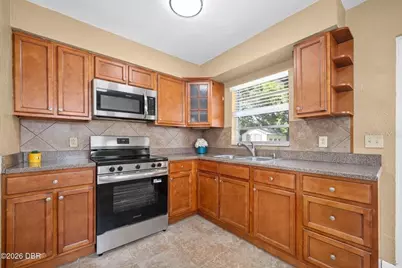 1324 Granada Avenue, Daytona Beach, FL 32117 - Photo 9