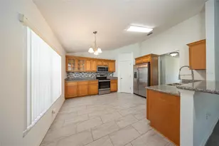 11 Lancaster Ln, Palm Coast, FL 32137 - Photo 11