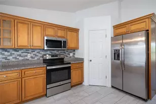 11 Lancaster Ln, Palm Coast, FL 32137 - Photo 13