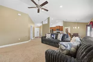 89 Laramie Dr, Palm Coast, FL 32137 - Photo 9