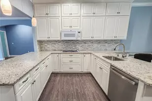 23 Pelican Ct, Palm Coast, FL 32137 - Photo 13
