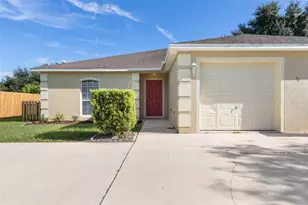 17 Louvet Ln, Palm Coast, FL 32137 - Photo 1