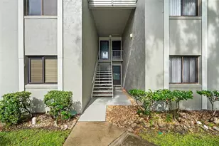310 Palm Coast Pkwy NE, Palm Coast, FL 32137 - Photo 1