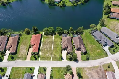 653 Mahogany Run, Palm Coast, FL 32137 - Photo 3