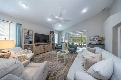155 Park Place Circle, Palm Coast, FL 32164 - Photo 11
