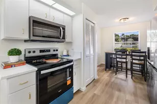 90 Felwood Ln, Palm Coast, FL 32137 - Photo 27
