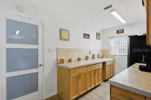 49 Frontier Dr, Palm Coast, FL 32137 - Photo 15