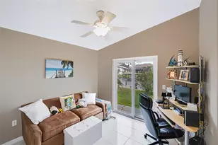 8 Colleen Ct, Palm Coast, FL 32137 - Photo 23