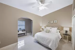 8 Colleen Ct, Palm Coast, FL 32137 - Photo 17