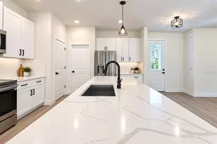 50 Wheeling Ln, Palm Coast, FL 32164 - Photo 9