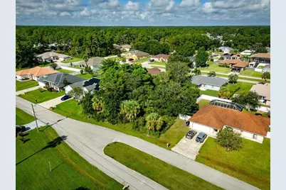 7 Big Bear Lane, Palm Coast, FL 32137 - Photo 3