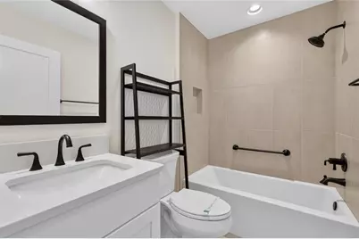 7262 Middleton Drive, Middleton, FL 34762 - Photo 31