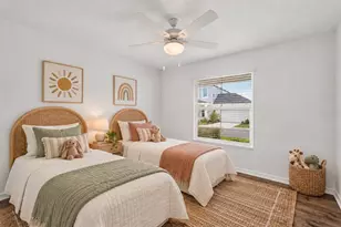 7262 Middleton Dr, Middleton, FL 34762 - Photo 27