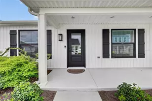 7262 Middleton Dr, Middleton, FL 34762 - Photo 3