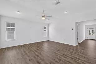 7262 Middleton Dr, Middleton, FL 34762 - Photo 15